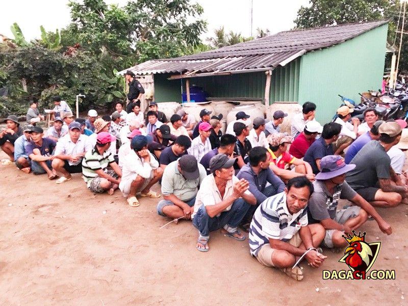 Nhóm đối tượng hoạt động liều lĩnh hơn, gây trở ngại lớn với lực lượng chức năng